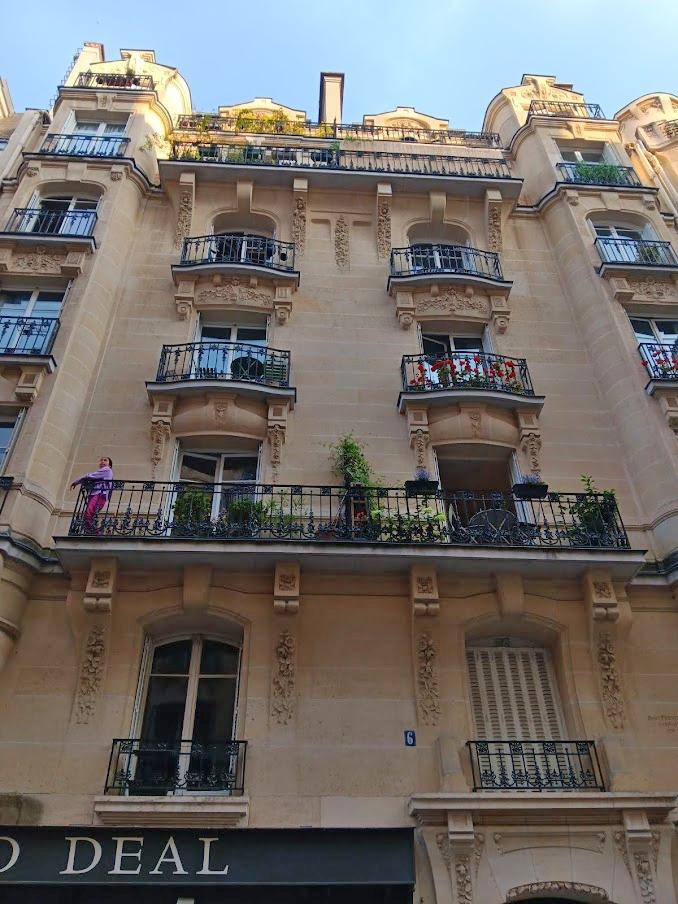 6 rue des Colonels-Renard, Gurdjieff’s apartment window now shuttered.